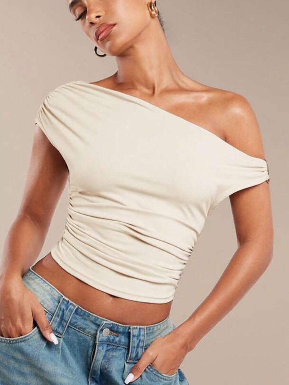 Off -Shoulder Ruched Stretchy Top - Cream